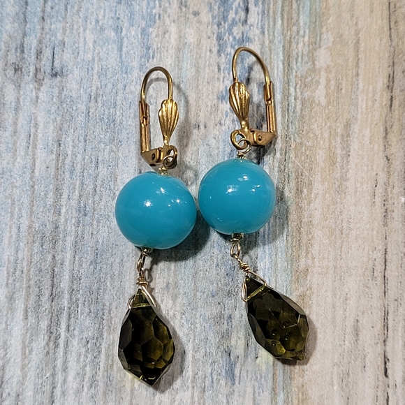Glass Earrings. - Picture 3 of 6